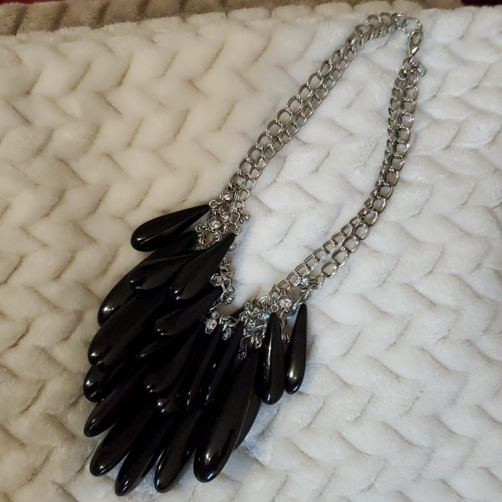 Br Statement Necklace - image 6